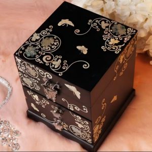 Yangzhou Mother‑of‑Pearl Inlay Jewelry Box